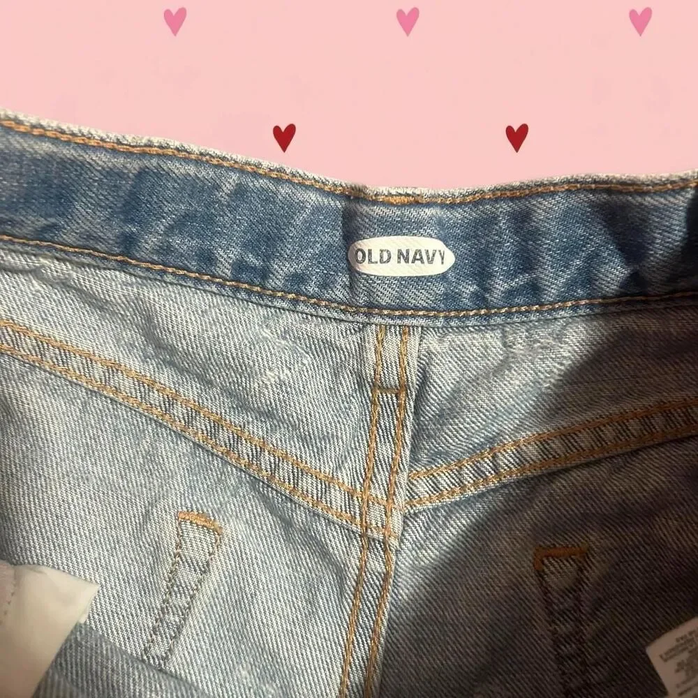 Denim shorts with hearts
